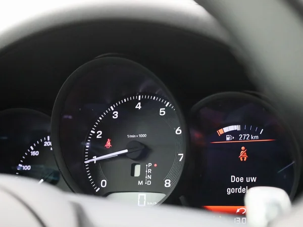 Porsche Macan (2022) — foto 21 van 60
