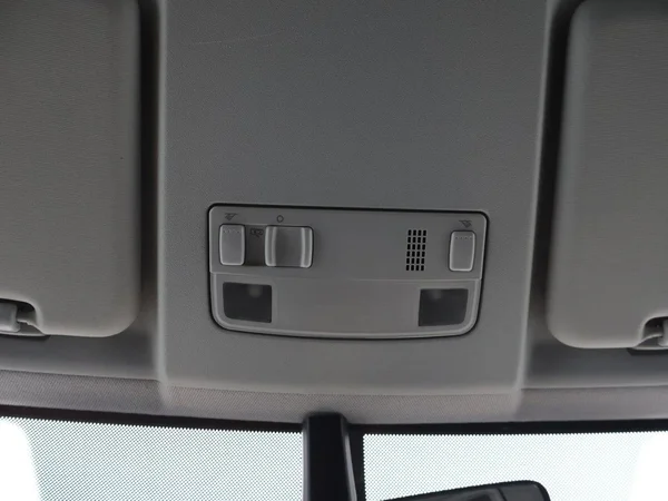 Volkswagen Caddy (2018) — foto 6 van 28