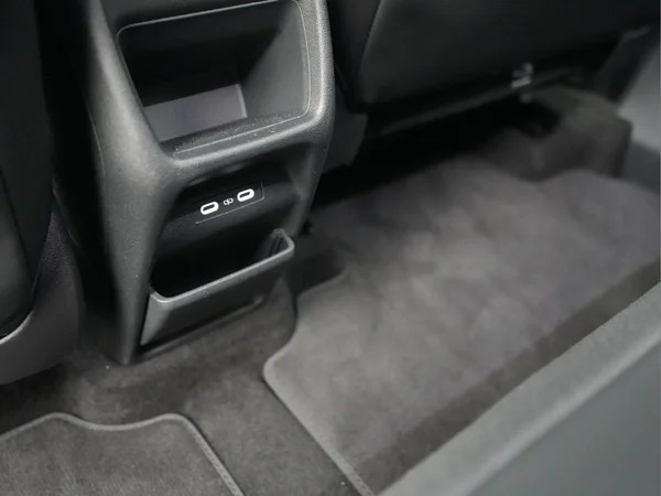 VOLKSWAGEN ID.Polo (2026) — foto 7 van 22
