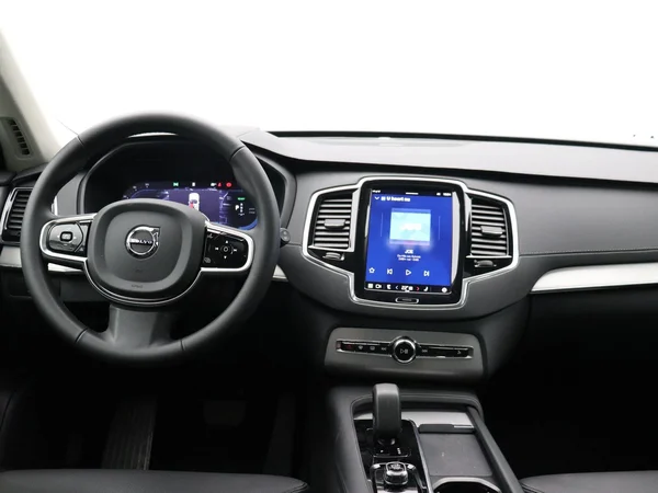 Volvo XC90 (2024) — foto 15 van 27