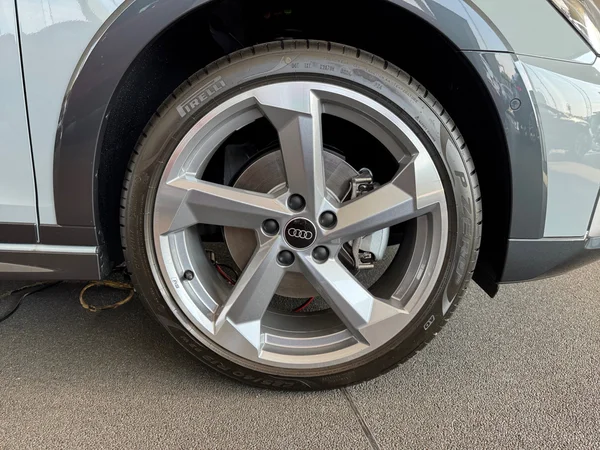 AUDI A3 Alltstreet (2025) — foto 19 van 20