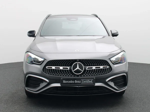 Mercedes-Benz GLA (2025) — foto 23 van 35