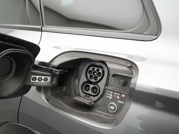 AUDI Q6 e-tron (2025) — foto 7 van 40