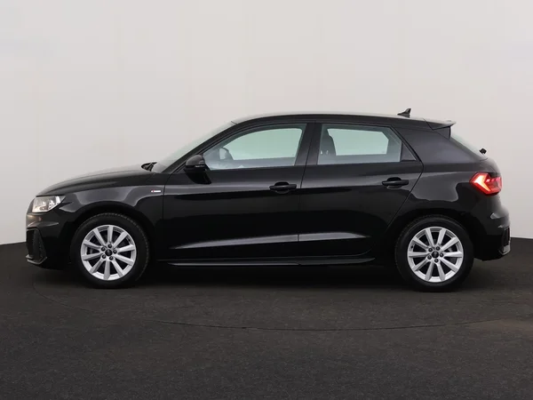 AUDI A1 Sportback (2024) — foto 13 van 18