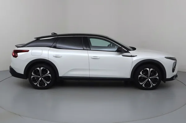Citroen C5 X PHEV (2023) — foto 26 van 29