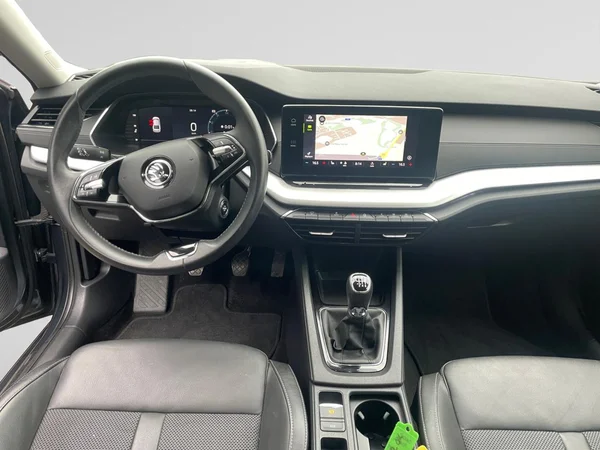 SKODA Octavia (2022) — foto 15 van 21