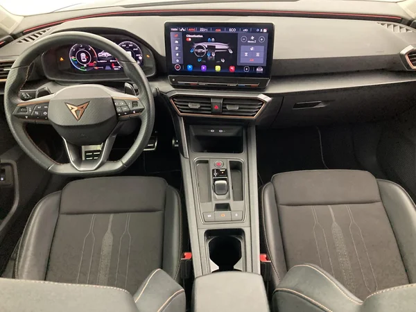 CUPRA Leon e-Hybrid (PHEV) (2024) — foto 37 van 37