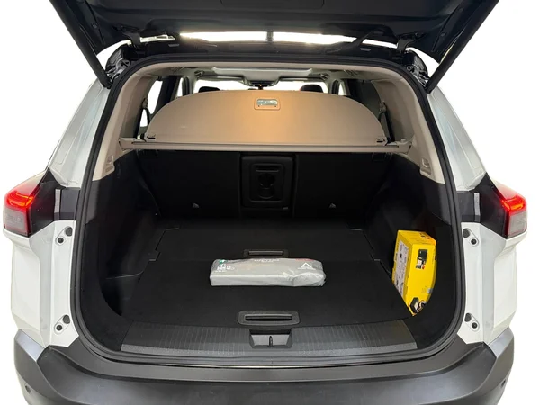 Nissan X-Trail (2025) — foto 16 van 30