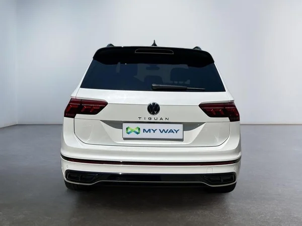 VOLKSWAGEN Tiguan (2024) — foto 33 van 37
