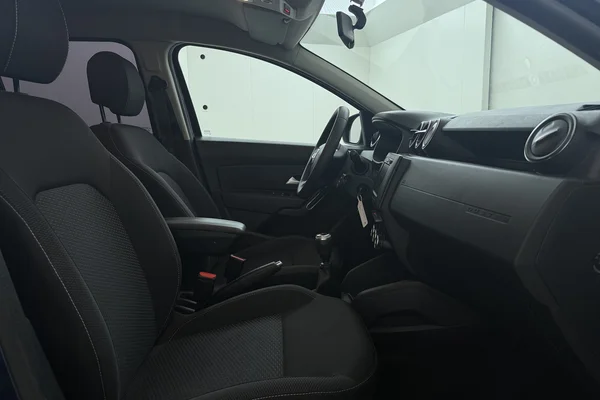 Dacia Duster (2020) — foto 18 van 20