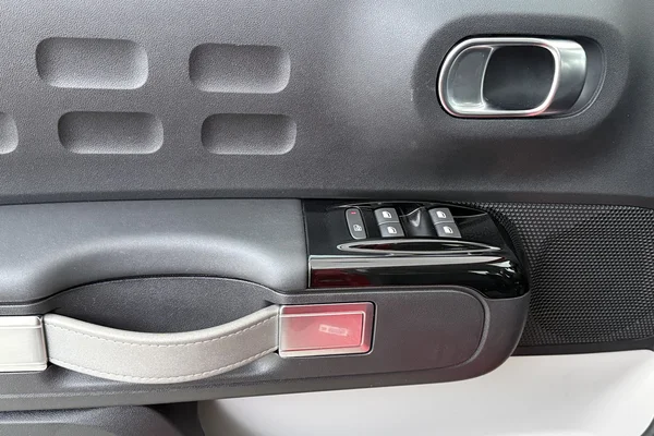 Citroen C3 (2022) — foto 8 van 19