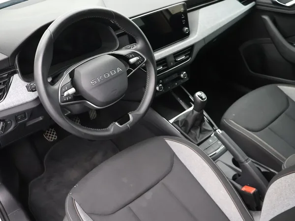 Škoda Kamiq (2025) — foto 16 van 21