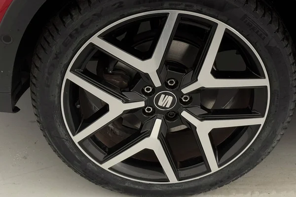 Seat Arona (2019) — foto 18 van 30