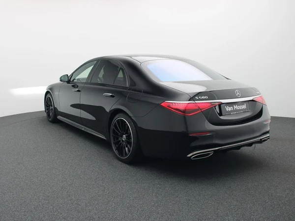Mercedes-Benz S-Klasse (2024) — foto 12 van 38