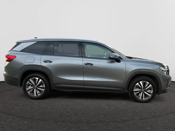 SKODA Kodiaq (2025) — foto 13 van 24