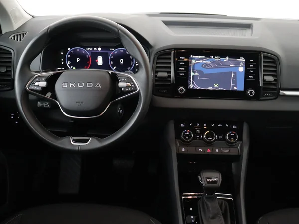 SKODA Karoq (2025) — foto 16 van 18
