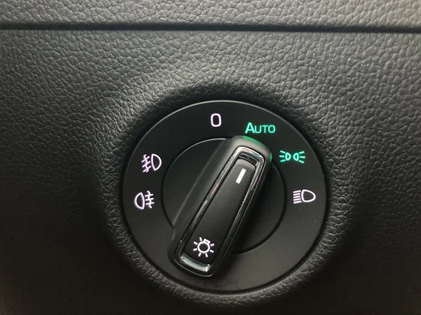 SKODA Superb Combi (2023) — foto 17 van 36