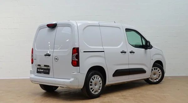 Opel Combo (2025) — foto 20 van 25