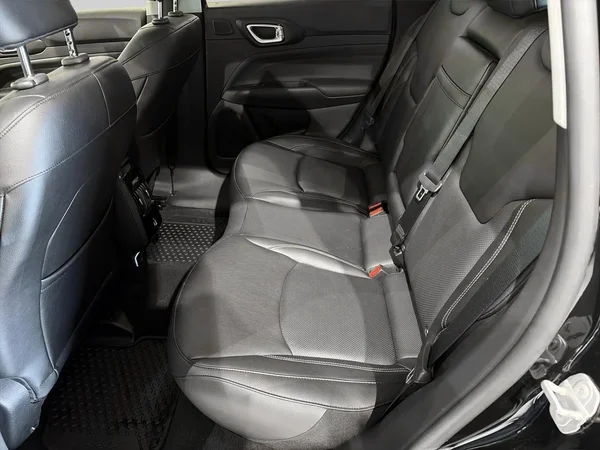 Jeep Compass (2023) — foto 8 van 21