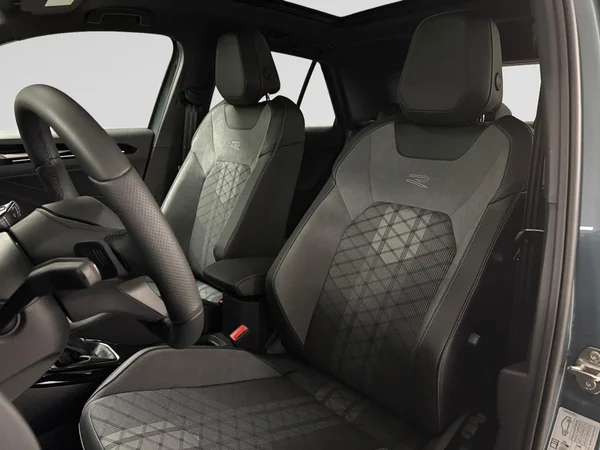 VOLKSWAGEN T-Roc (2026) — foto 5 van 15