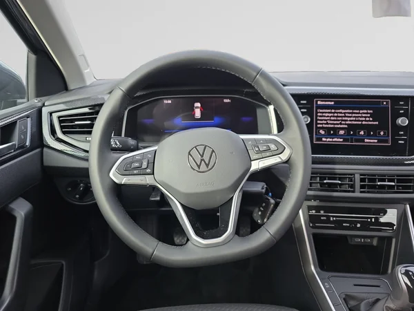 VOLKSWAGEN Polo (2025) — foto 25 van 43