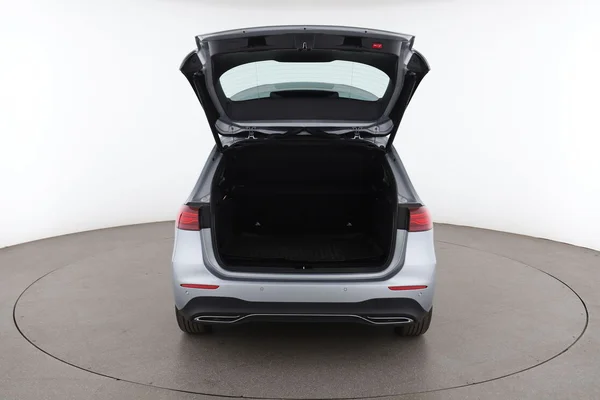 Mercedes-Benz B-Klasse (2025) — foto 7 van 16