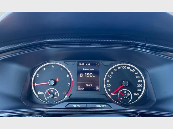Volkswagen T-Cross (2020) — foto 3 van 29