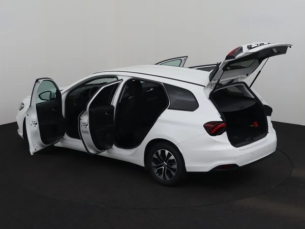 FIAT Tipo (2022) — foto 27 van 28