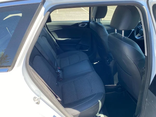 KIA Ceed SW (2024) — foto 6 van 8