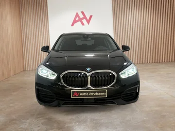 BMW 118 989a8920-792b-47f0-a3b1-348e74bd79f2