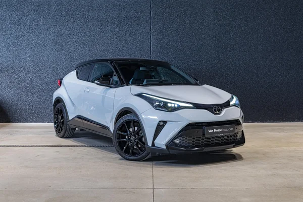 Toyota C-HR (2022) — foto 23 van 35