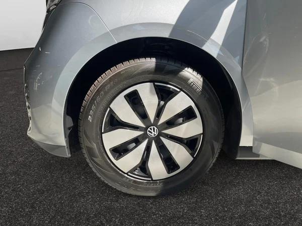 VOLKSWAGEN ID.Buzz (2026) — foto 4 van 12