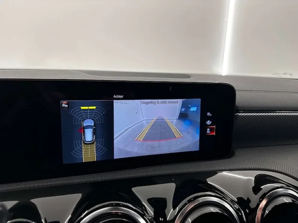Mercedes-Benz CLA (2023) — foto 6 van 15