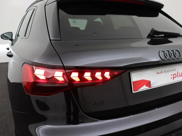 AUDI A3 Sportback (2025) — foto 5 van 18