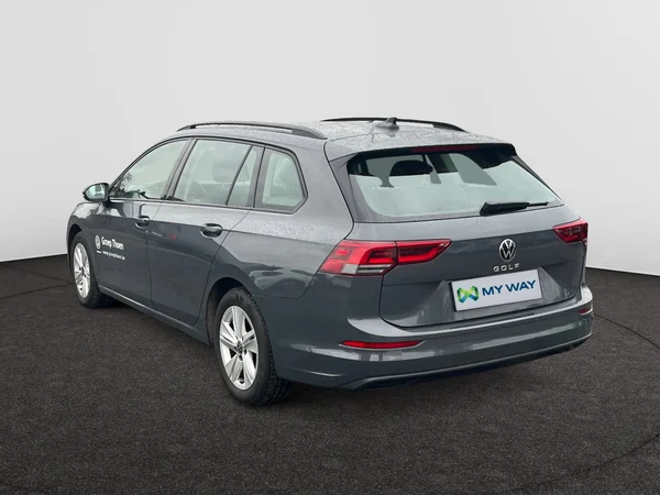 VOLKSWAGEN Golf VIII SW (2023) — foto 2 van 14