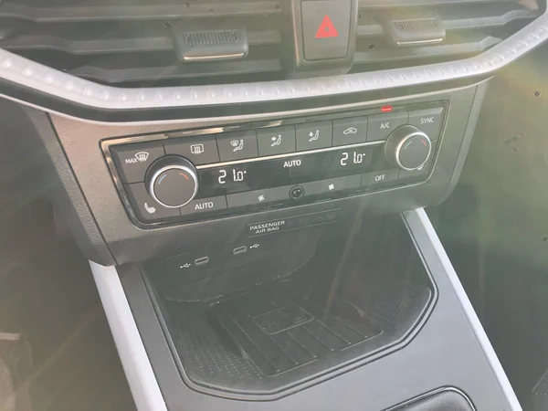 SEAT Arona (2024) — foto 10 van 25