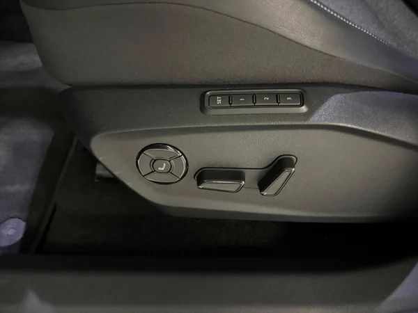 VOLKSWAGEN ID.Polo (2026) — foto 5 van 16