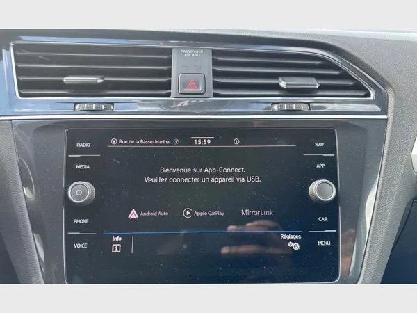 Volkswagen Tiguan Allspace (2021) — foto 15 van 28