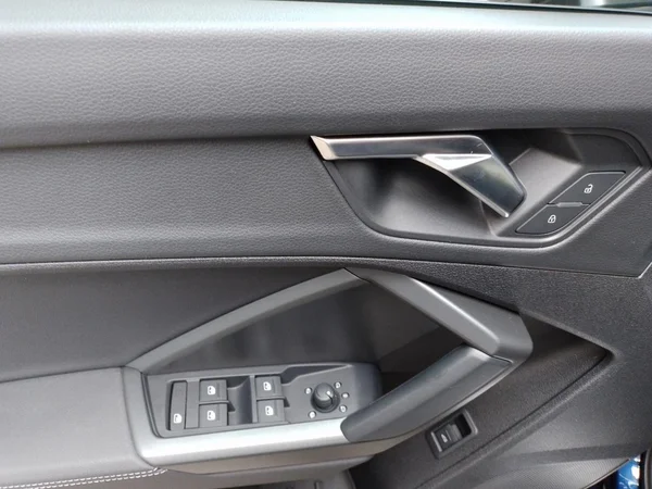 AUDI Q3 (2024) — foto 8 van 22