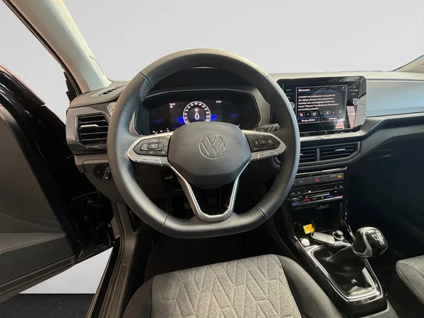 VOLKSWAGEN T-Cross (2025) — foto 15 van 24