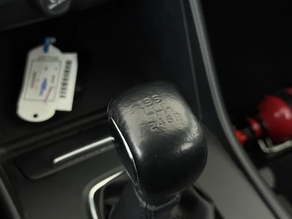 VOLVO XC40 (2019) — foto 4 van 27