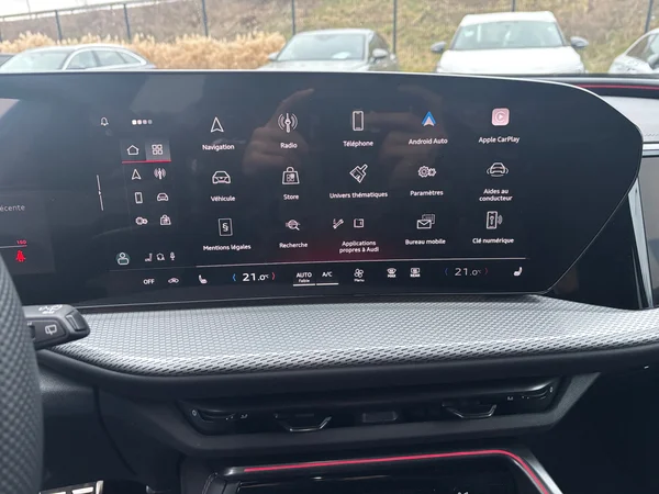 AUDI Q5 Sportback (2025) — foto 3 van 21