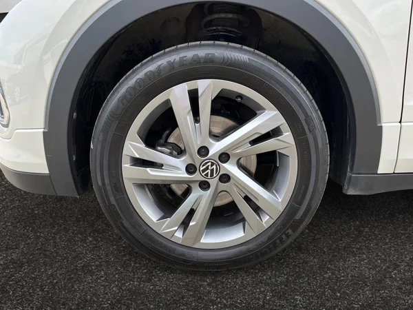 VOLKSWAGEN T-Cross (2025) — foto 13 van 21
