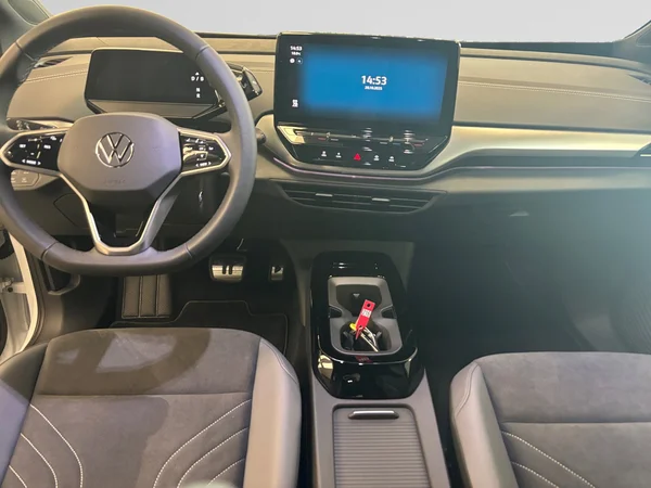 VOLKSWAGEN ID.5 (2025) — foto 40 van 48