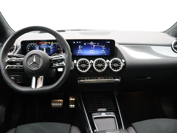 Mercedes-Benz B-Klasse (2025) — foto 17 van 32