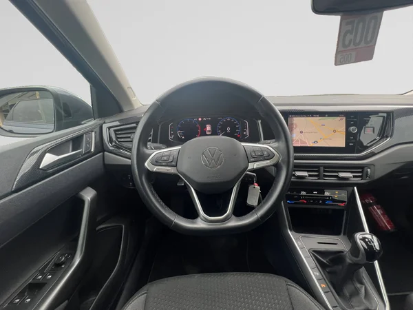 VOLKSWAGEN Taigo (2022) — foto 17 van 19