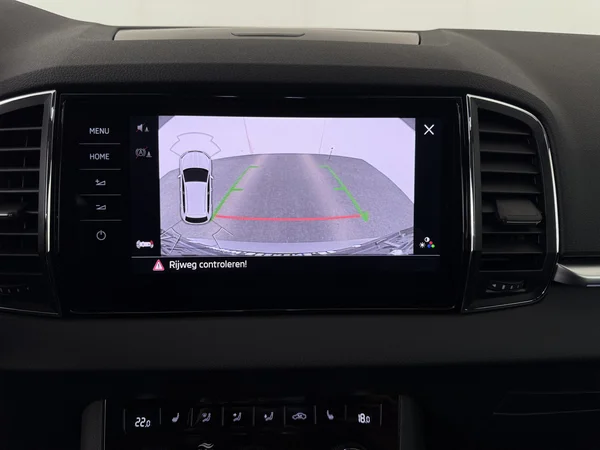 SKODA Karoq (2022) — foto 14 van 27