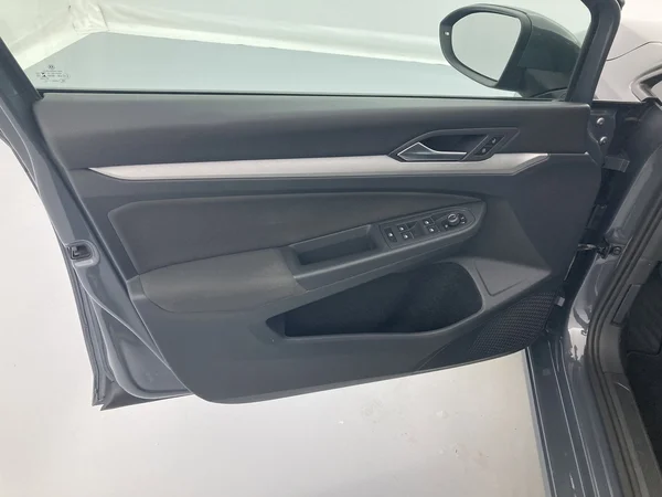 VOLKSWAGEN Golf VIII SW (2022) — foto 14 van 36
