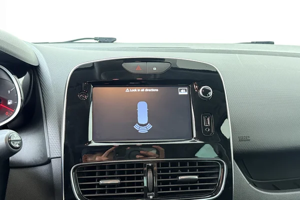 Renault Clio Iv Phase Ii (2020) — foto 7 van 18