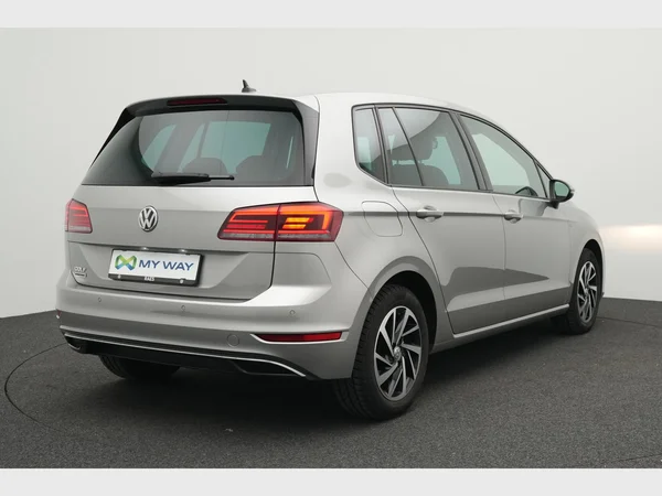VOLKSWAGEN Golf Sportsvan (2019) — foto 22 van 27